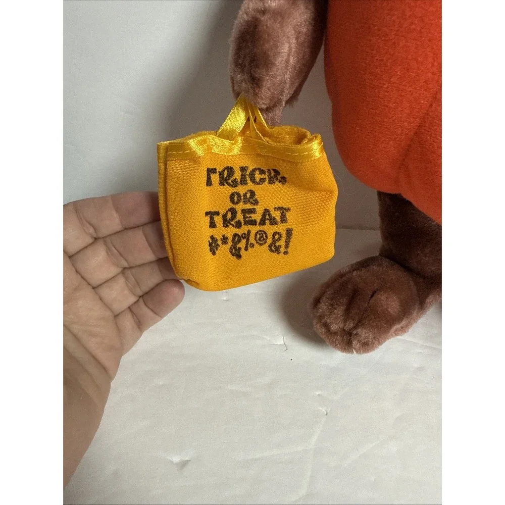 VTG 1997 Looney Tunes Taz Devil Halloween Plush‎ New W/Tags Small Holes
